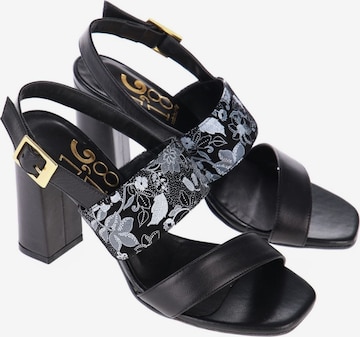 1 Sandals & High-Heeled Sandals in 38 in Black: front