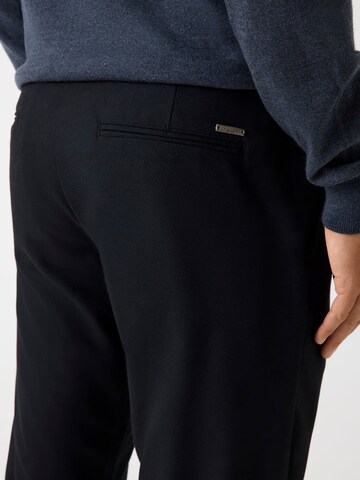 GUESS Slimfit Hose in Blau