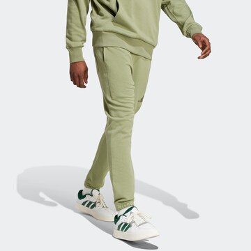 ADIDAS SPORTSWEAR Tapered Hose in Grün