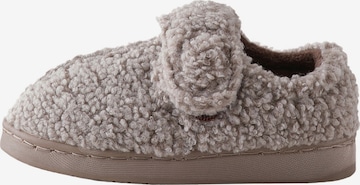 Next - Zapatillas de casa en beige: frente