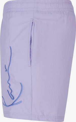 Karl Kani Szorty kąpielowe w kolorze fioletowy