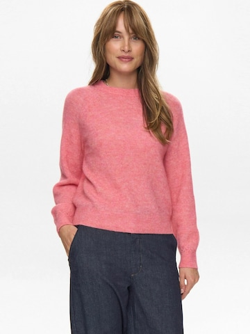 Pull-over 'Nuriette' NÜMPH en rose : devant