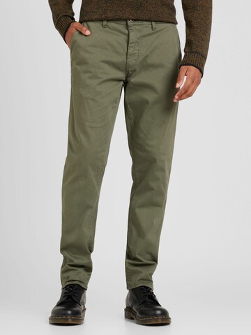 FQ1924 Regular Chino in Groen: voorkant