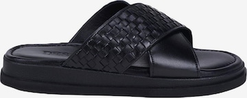 Desa - Zapatos abiertos 'DESA Herren-Pantoletten aus bedrucktem Leder mit gekreuztem Riemen' en negro: frente