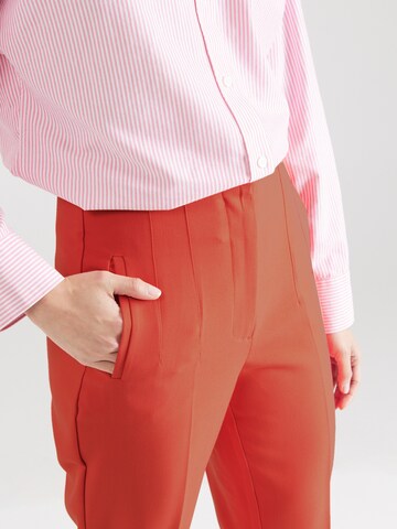 ONLY Tapered Pleated Pants 'RAVEN LIFE' in Red