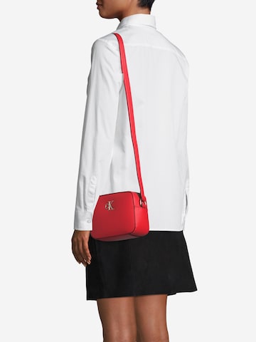 Calvin Klein Jeans - Bolso de hombro en rojo