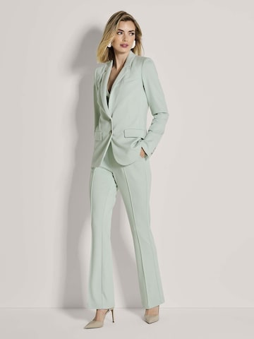 MADELEINE Blazers in Groen
