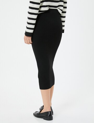 Koton Skirt 'Bleistiftrock' in Black