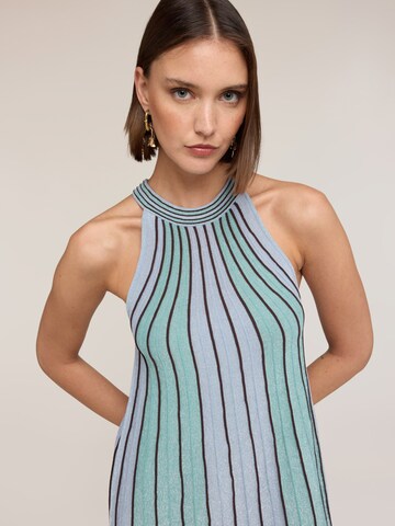 MOTIVI - Vestido en verde