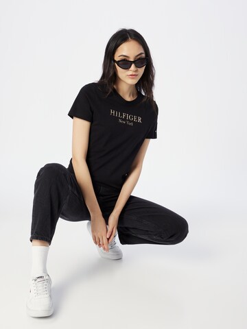 TOMMY HILFIGER T-Shirt in Schwarz