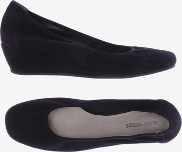GERRY WEBER Flats & Loafers in 40,5 in Black: front