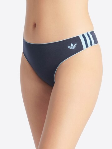 ADIDAS ORIGINALS String in Blauw