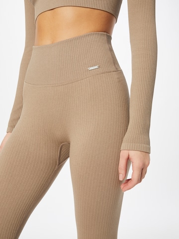 Skinny Pantalon de sport 'Espresso' aim'n en marron