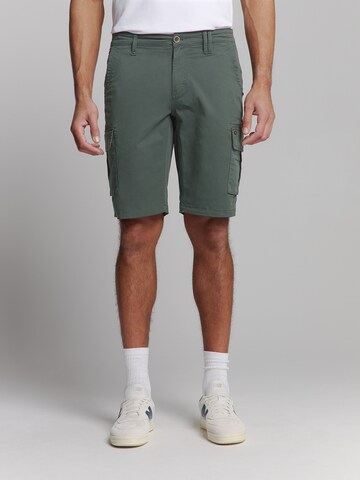 No Excess Regular Trousers in Green: front