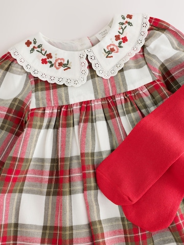 Next - Conjunto en rojo