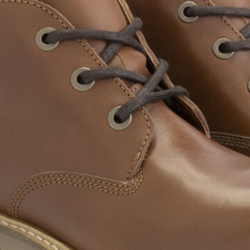 Travelin Lace-Up Boots 'Tovgard' in Brown