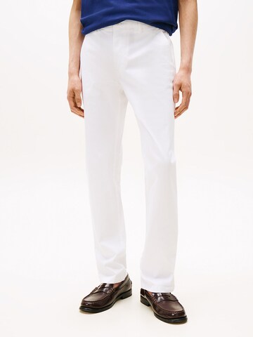 TOMMY HILFIGER Regular Hose 'Denton' in Weiß: Vorderseite