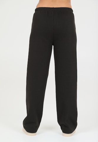 NOU Regular Broek 'Tasua' in Zwart