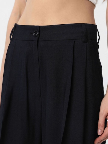 Antioch - Loosefit Calças 'Giulia' em preto