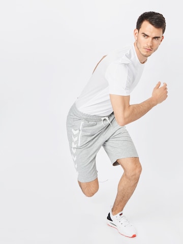 Hummel Regular Workout Pants 'Ray 2.0' in Grey