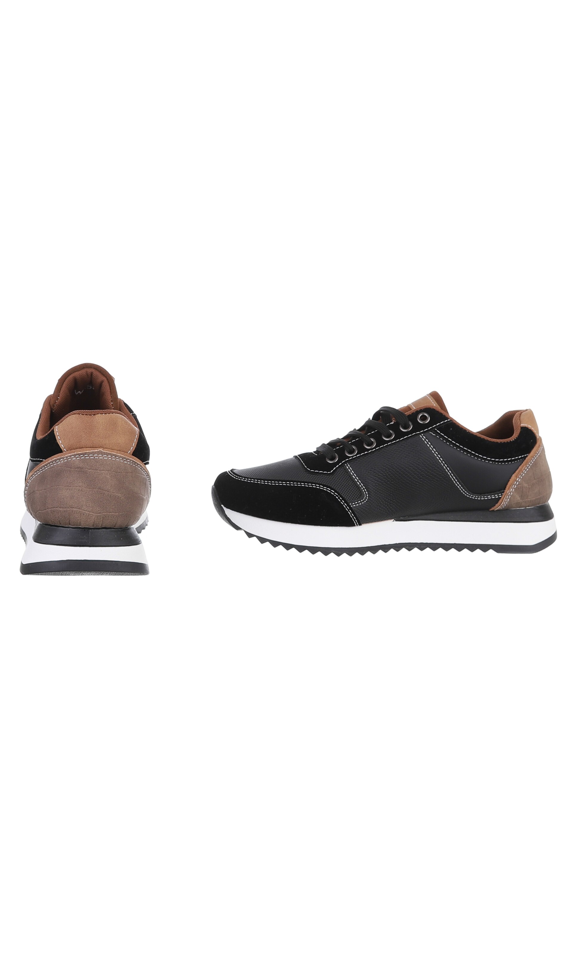 CoolWalk Sneakers in Black