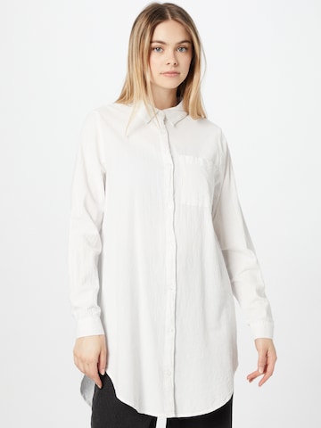 Kaffe Blouse 'Naya' in White: front