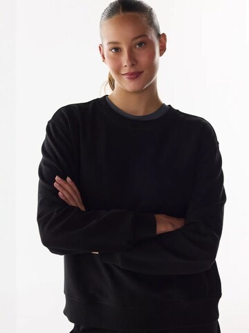 Penti Dressipluus 'Sweatshirts', värv must
