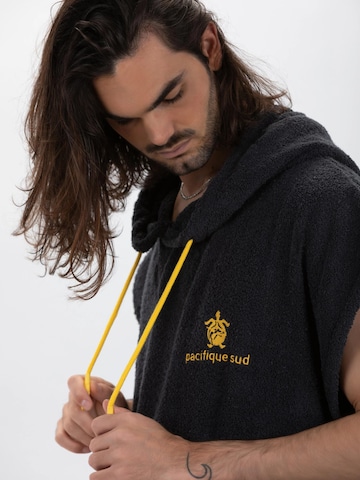 Pacifique Sud Sports robe in Grey