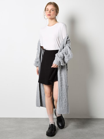 Jupe ' ' Apricot en noir