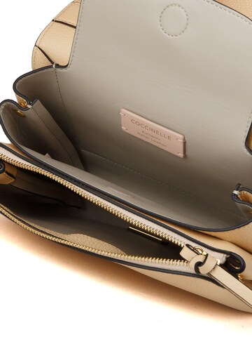 Coccinelle - Bolso de hombro 'Arlettis Handbag Grained Leather' en amarillo