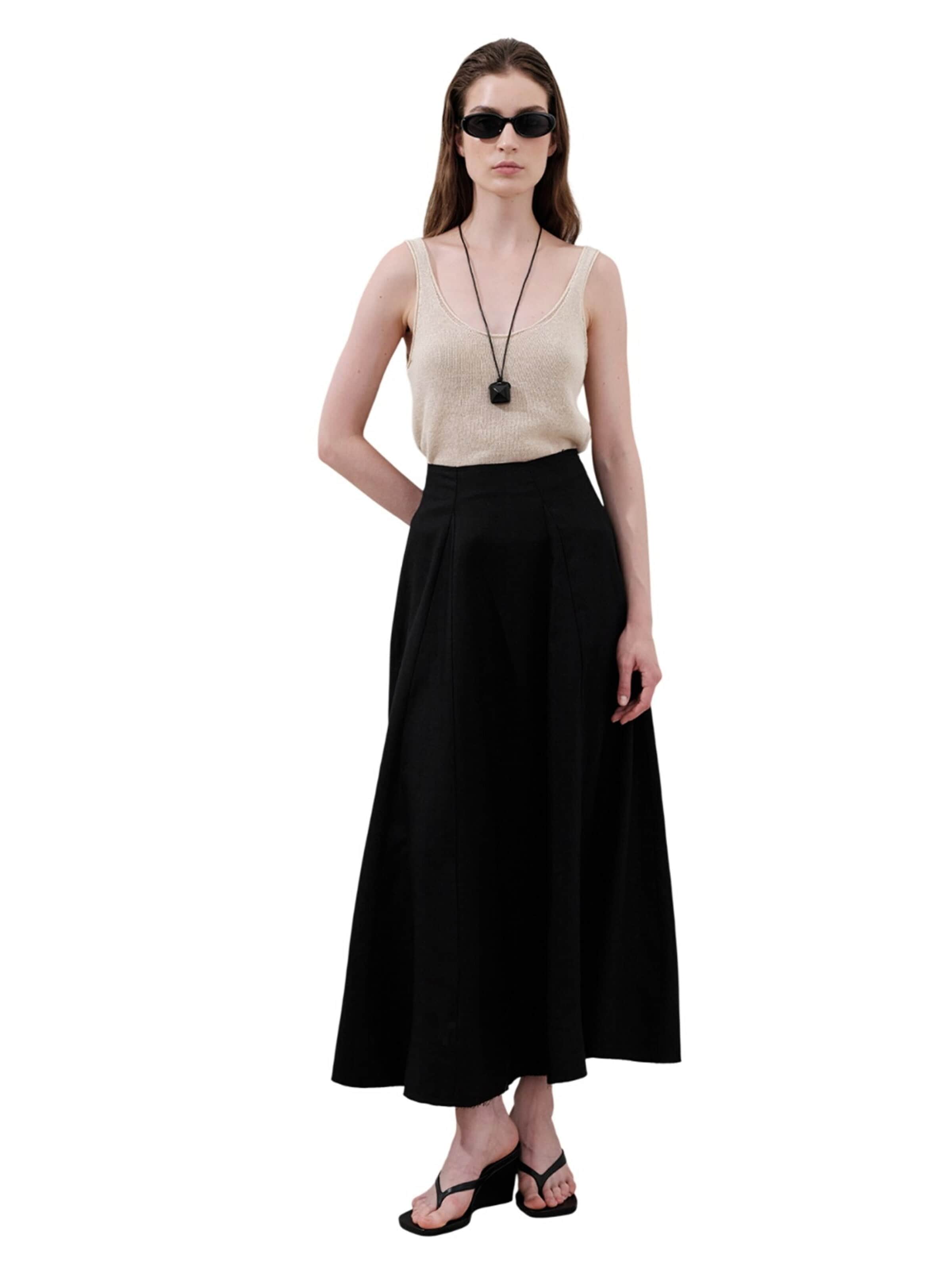 MANUKA Skirt in Black