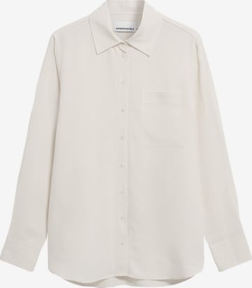 Chemisier ARMEDANGELS en beige : devant