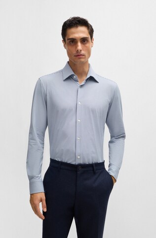 BOSS Regular Fit Businesshemd in Blau: Vorderseite