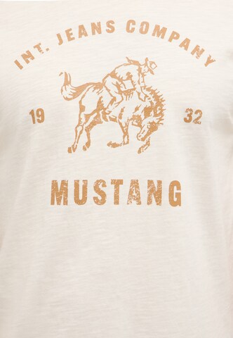 MUSTANG T-Shirt 'Austin' in Weiß