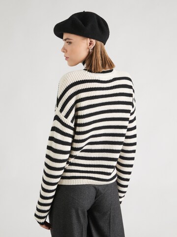 Pull-over 'FABULOUS' VERO MODA en noir