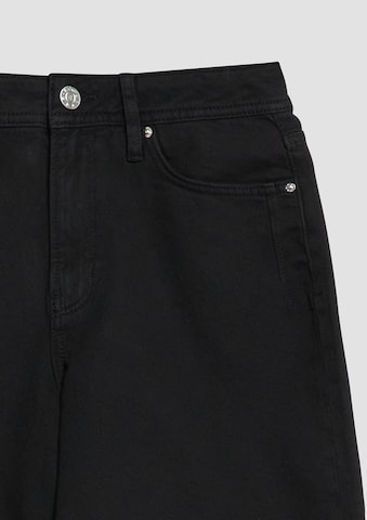Loosefit Jean 'Suri' s.Oliver en noir