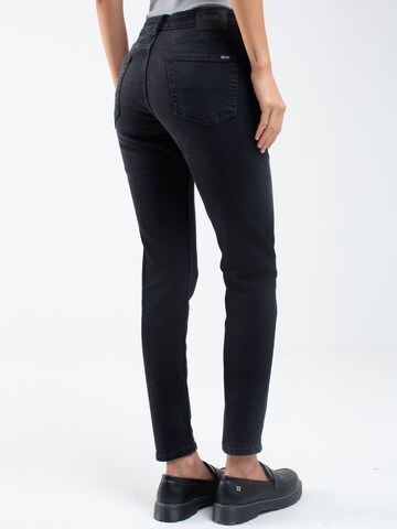 BIG STAR Slimfit Jeans in Schwarz