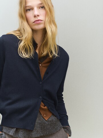 Cardigan 'Olsen' MANGO en bleu