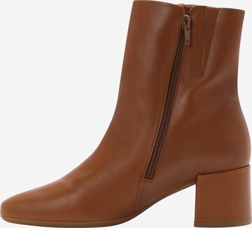 GABOR Ankle Boots in Brown