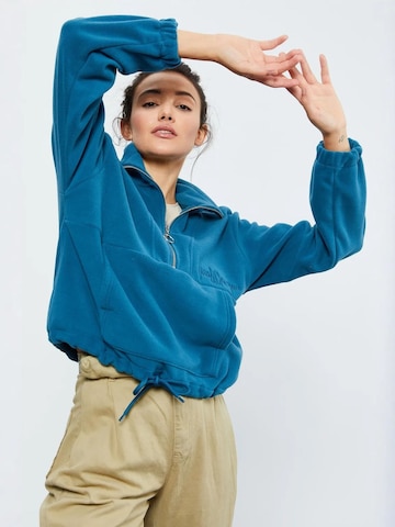 Tommy Life Fleece Jacket in Blue: front