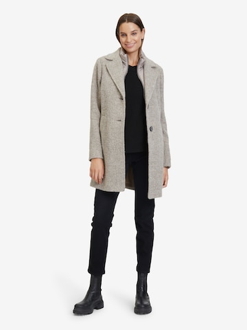 GIL BRET Between-Seasons Coat in Beige