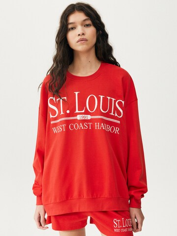 Pull&BearSweater majica - crvena boja: prednji dio