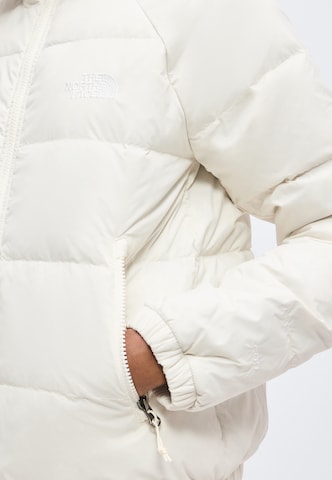 THE NORTH FACE Winter Jacket in White