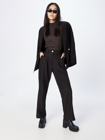 Love & Divine Loose fit Pleat-front trousers in Black