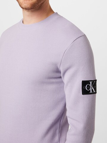 T-Shirt Calvin Klein Jeans en violet