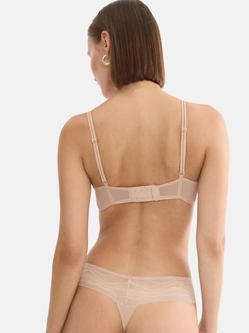 TRIUMPH - Triángulo Sujetador 'Breathe & Lift Smart' en beige