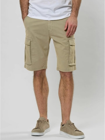 MCS Regular Cargo Shorts 'Brock' in Grün