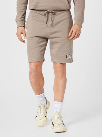 GAP Regular Trousers in Brown: front