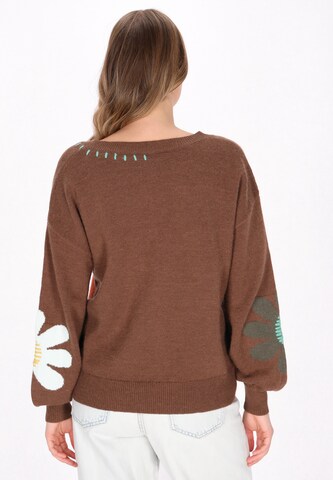 MYMO Sweater in Brown