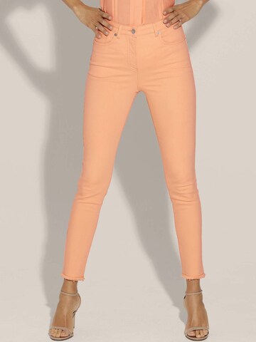 MADELEINE Skinny Jeans in Oranje: voorkant